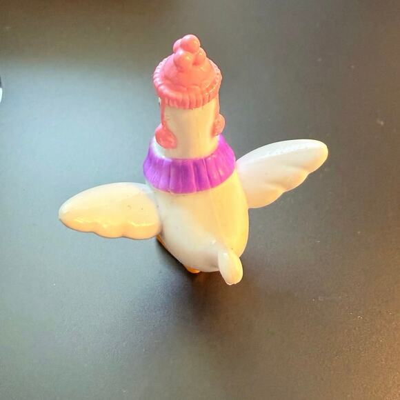 Paw Patrol Winter Chickaletta Figure - Picture 2 of 3